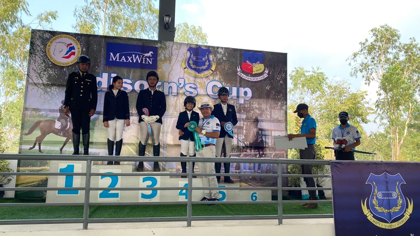 274314779_2109915775828023_1085997100005981228_n