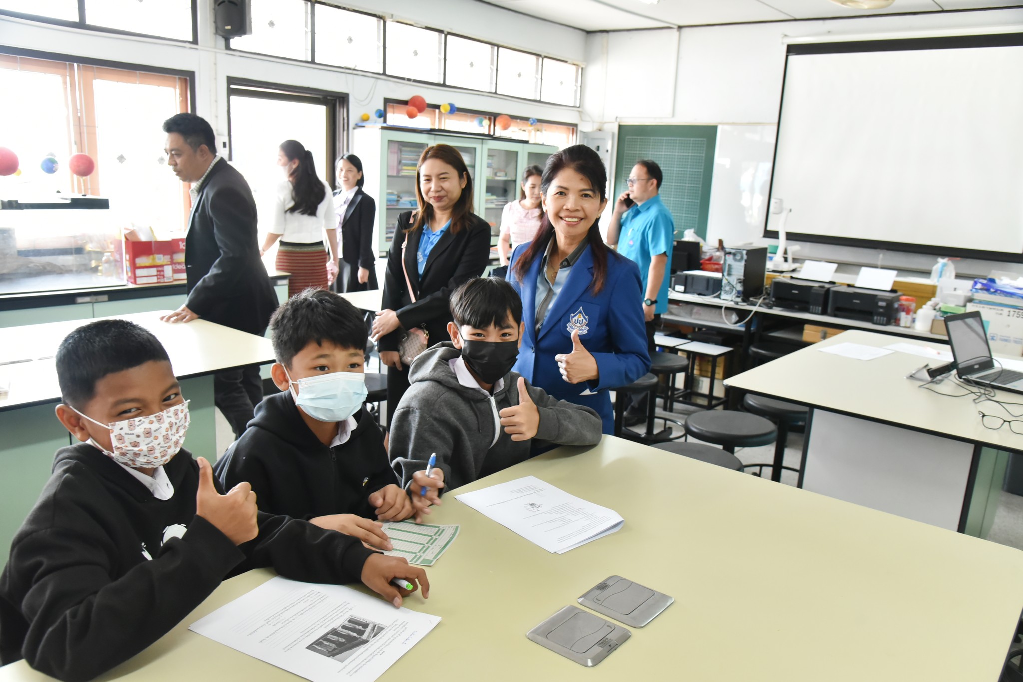 402442653_906757451071960_5766928563366723619_n